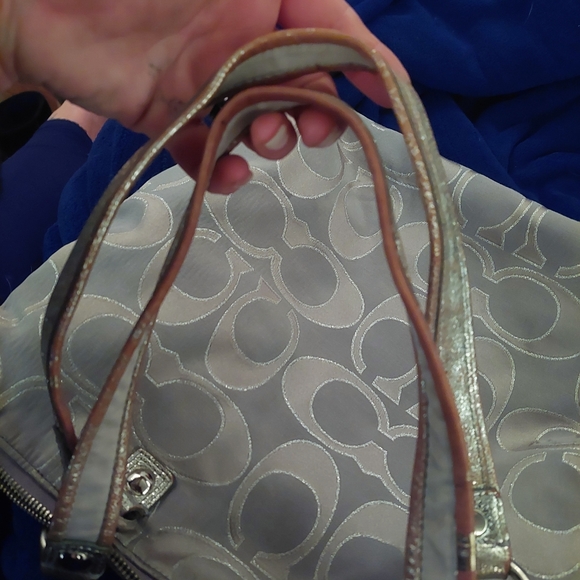 Coach Purses - Picture 14 of 16